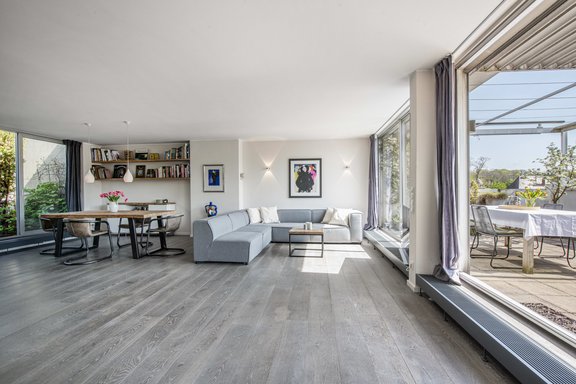 Lichtfülle und Großzügigkeit