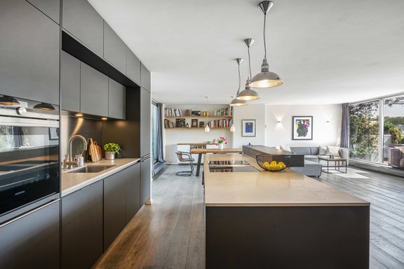 Hochwertige Modernisierung 2016