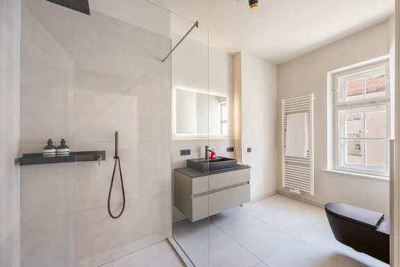Minimalist Bathroom