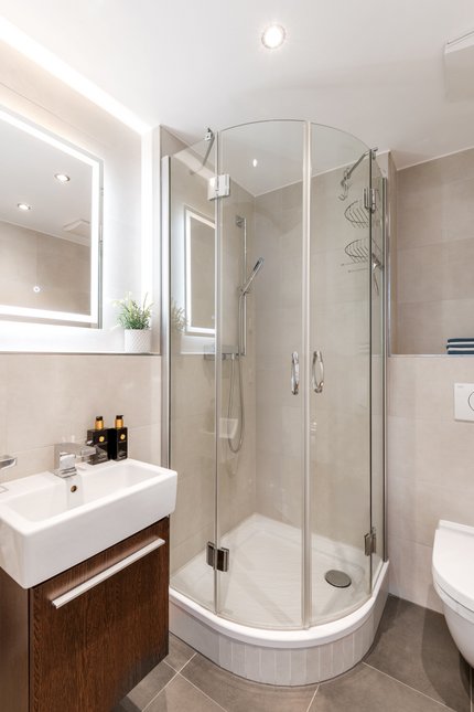 Duschbad im 5. Obergeschoss