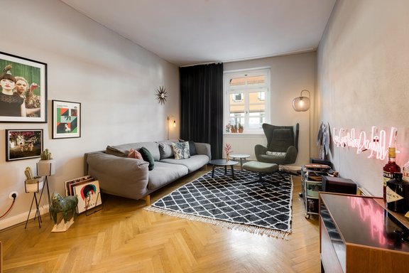 Geräumiges Wohn-/Esszimmer