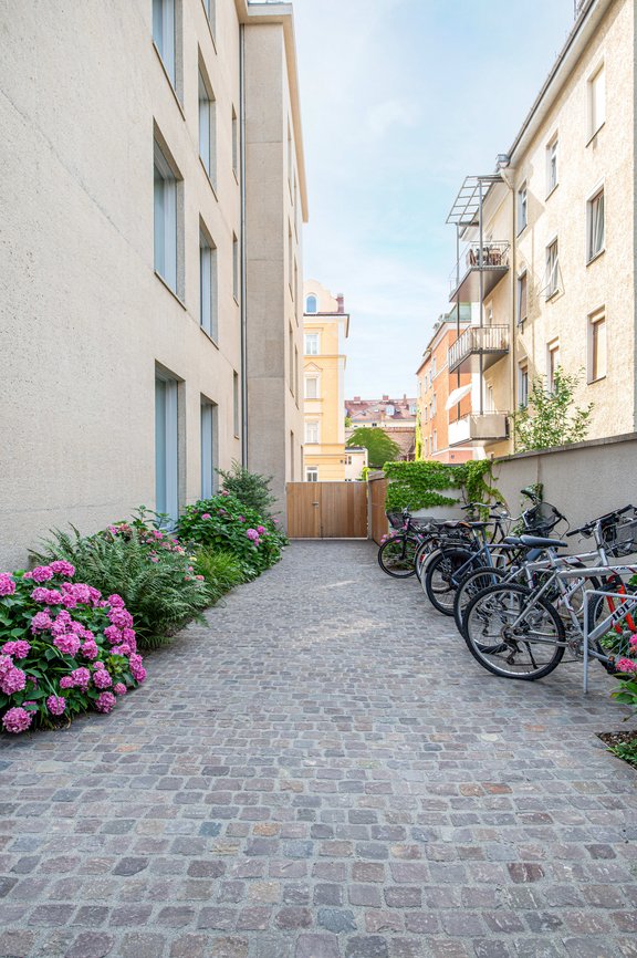 Stylishly landscaped courtyard