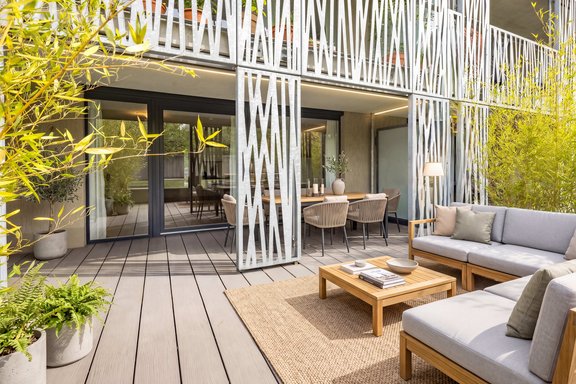 Terrace (virtually furnished)