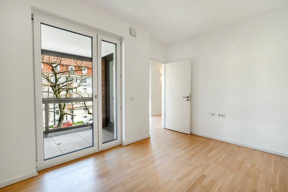 Bedroom to the loggia