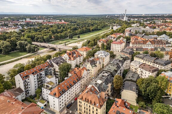 150 Meter Fußweg zur Isar