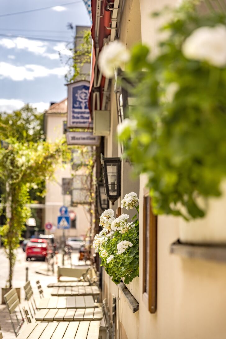 Right in the heart of the trendy Glockenbach district