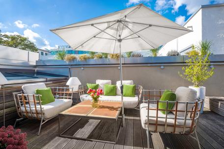 Moderne Wohnung über fünf Etagen im Herzen der Maxvorstadt und in ruhiger Hoflage