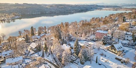 Verwunschenes Landhaus in Laufnähe zum Pilsensee; auch Neubebauung möglich