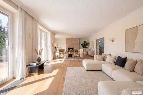 Sunny single-family home in need of renovation on a lot of approximately 1,804 m²
