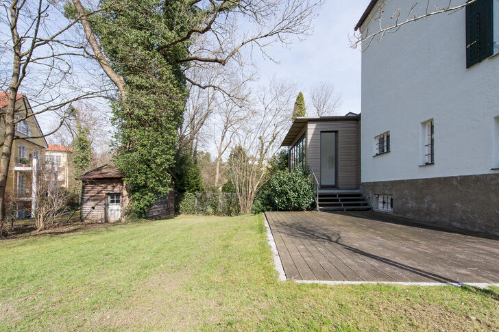 Garten mit Terrasse