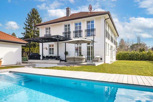 Sophisticated villa