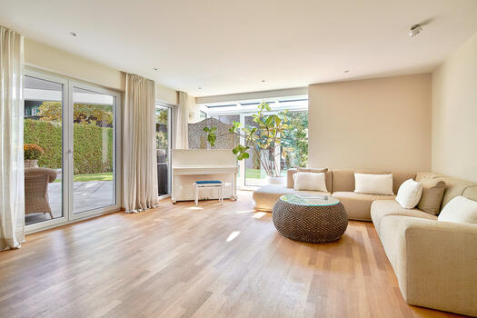Stunning views of the garden