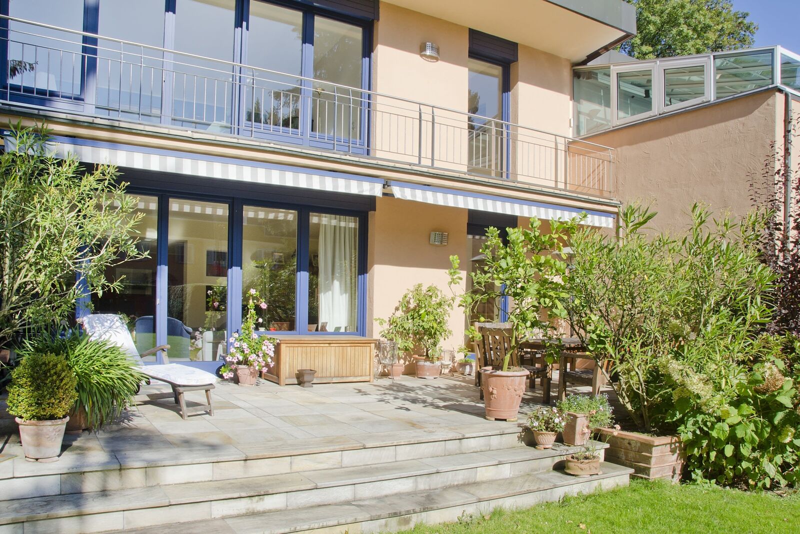 Südterrasse