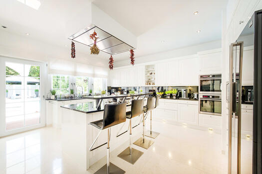 Exclusive fitted kitchen