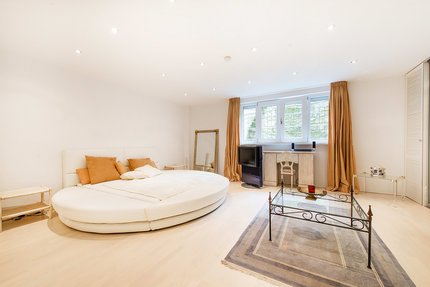 Gästebereich im Souterrain