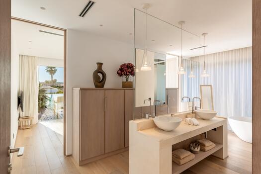 A private wellness oasis with natural elegance