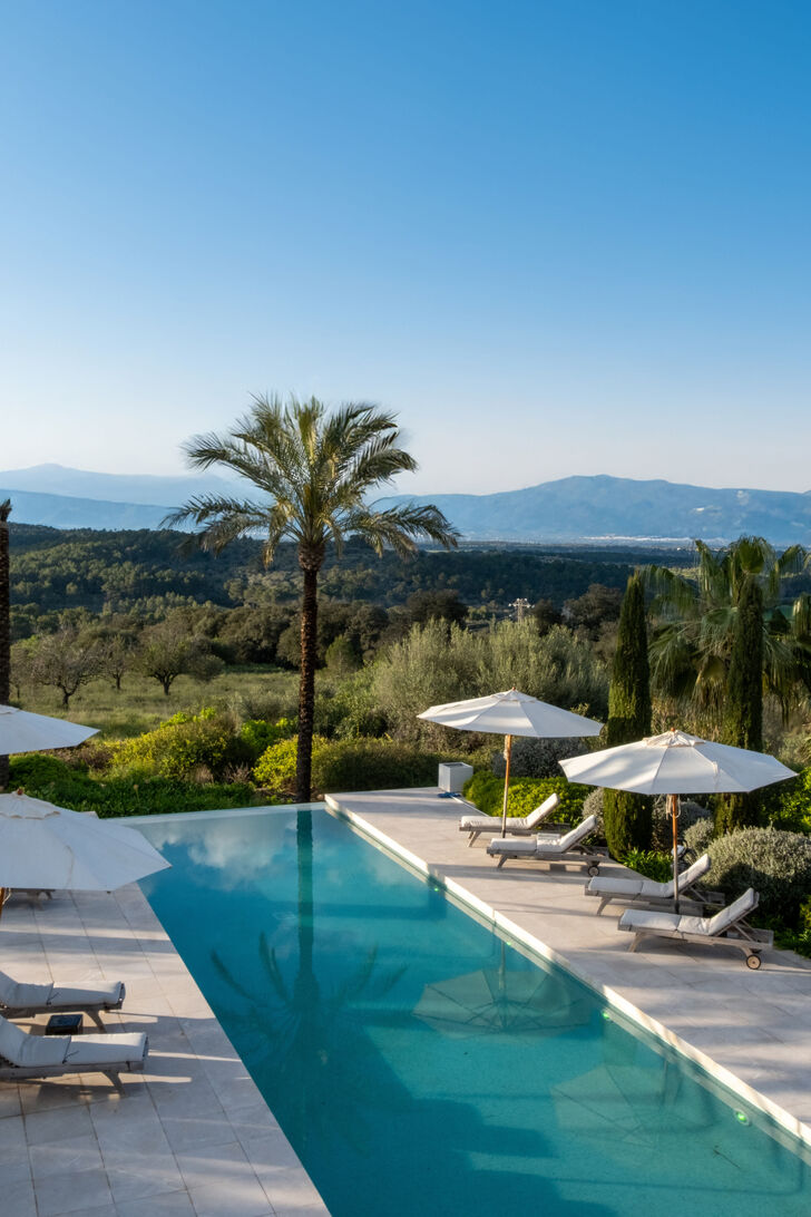 Infinity-Pool mit Weitblick