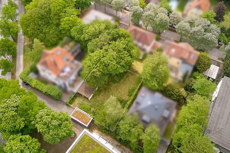 Villenkolonie Obermenzing: Attraktives Grundstück in historischem Umfeld