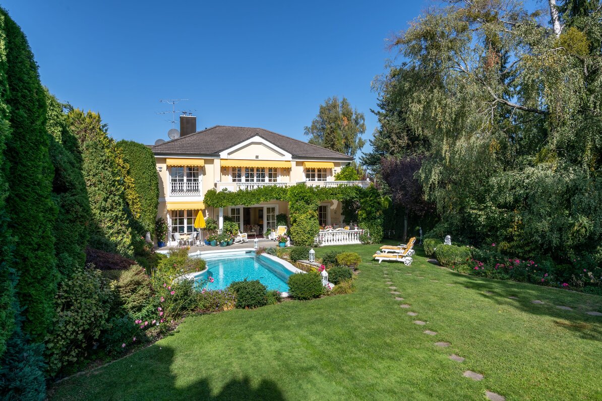 Klassische Villa