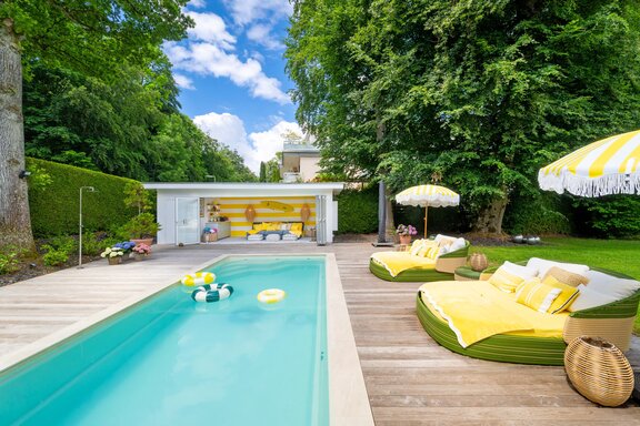 A Garden with a Vacation Feel