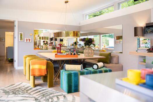 Spacious dining area for the whole family