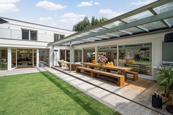Large Outdoor Dining Area