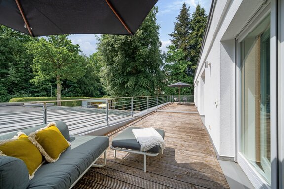 Roof terrace on the top floor