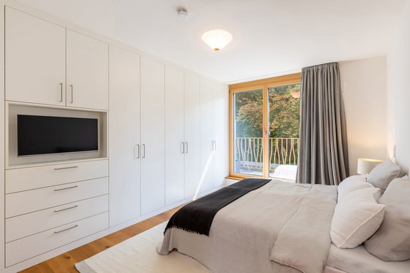 Masterschlafzimmer mit Einbauten