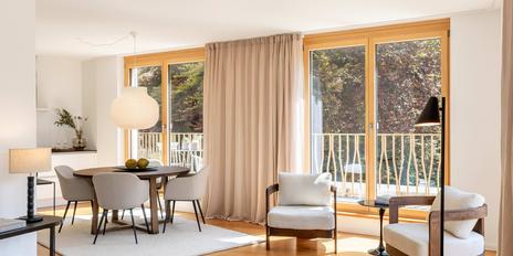 Wohlfühloase am Schlosspark: Elegante, lichterfüllte 3-Zimmer-Wohnung mit Dachterrasse und Parkblick