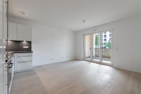 Wohnen "Am Nockherberg": Neuwertige 3-Zimmer-Wohnung mit Loggia