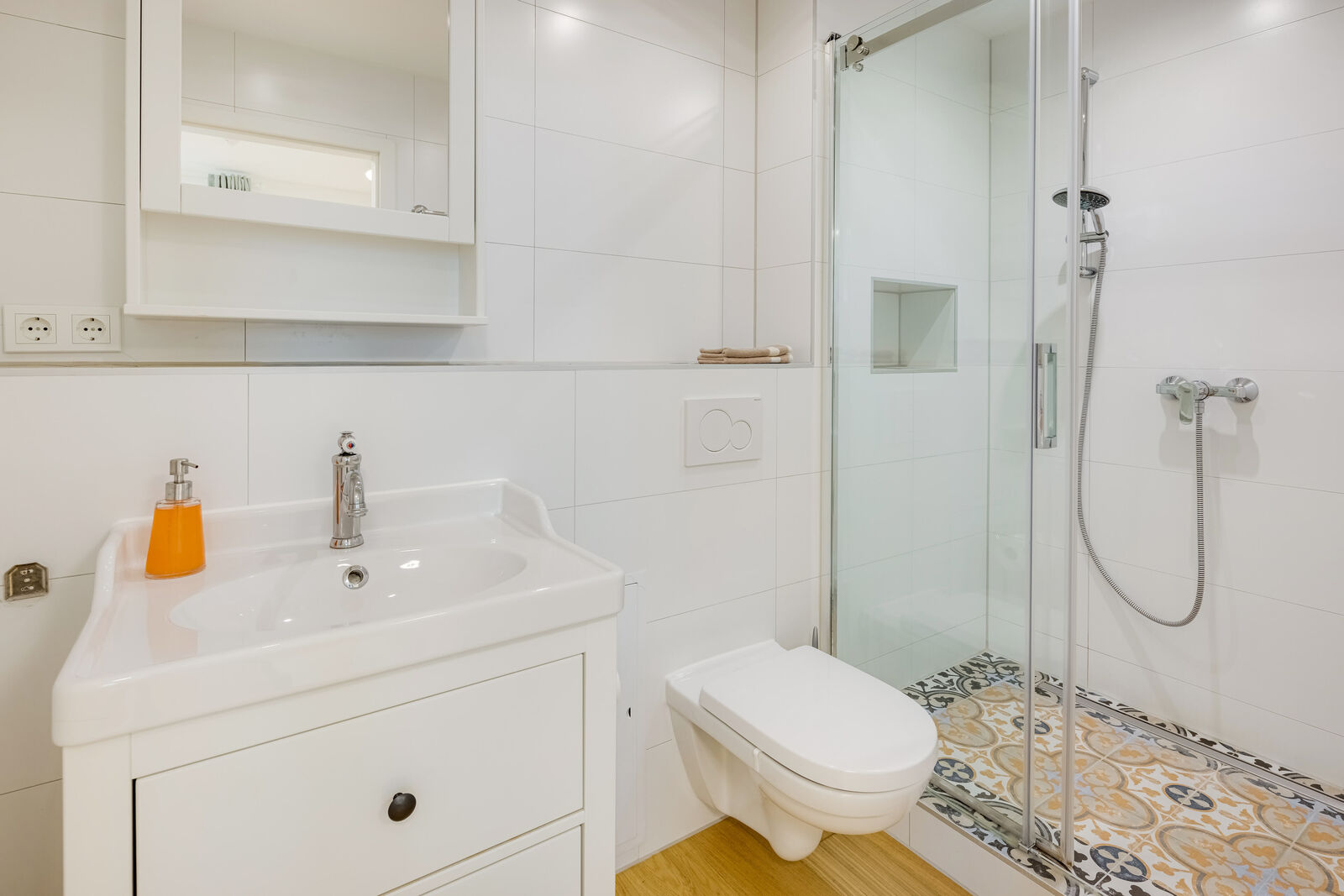 Airbnb Bathroom Example