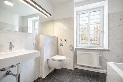 Stylisches Tageslicht-Bad