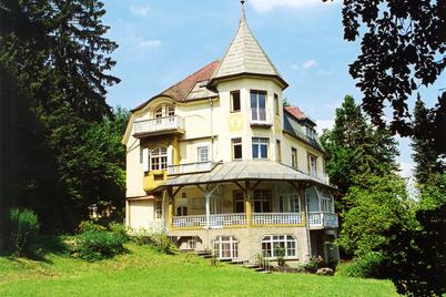 Zauberhafte Jugendstil-Villa von 1902 mit Seeblick