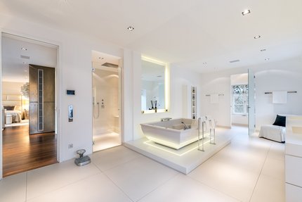Masterbad mit XXL-Wanne