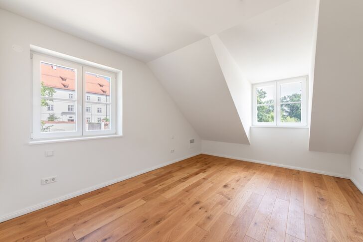 Bedroom on the upper floor