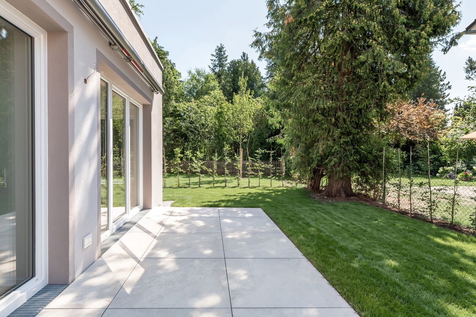 VM 5145 - Ground Floor Terrace