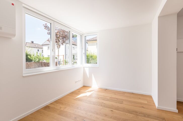 VM 5145 - Ground Floor, Room 1