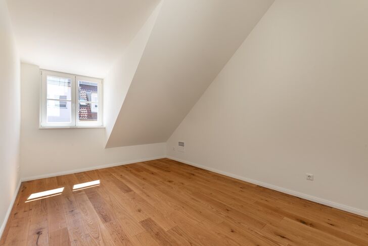 Bedroom on the upper floor