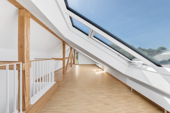 Lichtdurchflutetes Studio