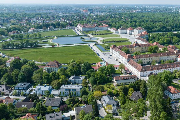 Direct location at the Nymphenburg Palace Park
