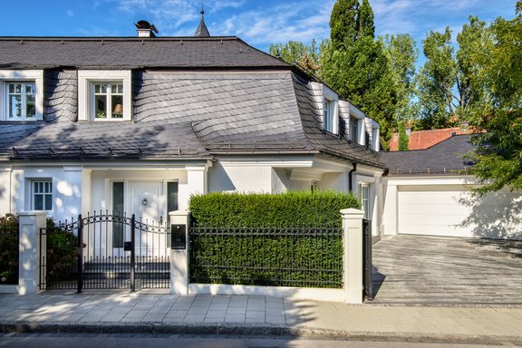 Repräsentativer Hauseingang