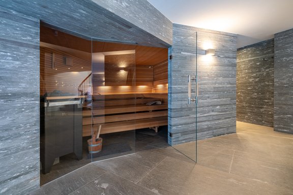 Wellness mit Sauna und Erlebnisdusche