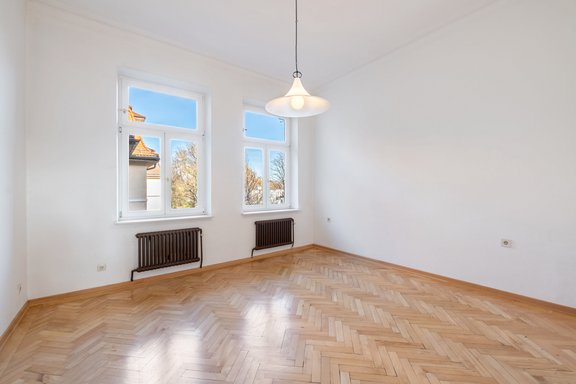 East room with wide view