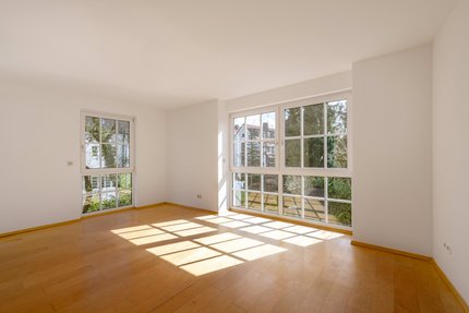 Schlafzimmer mit Gartenblick