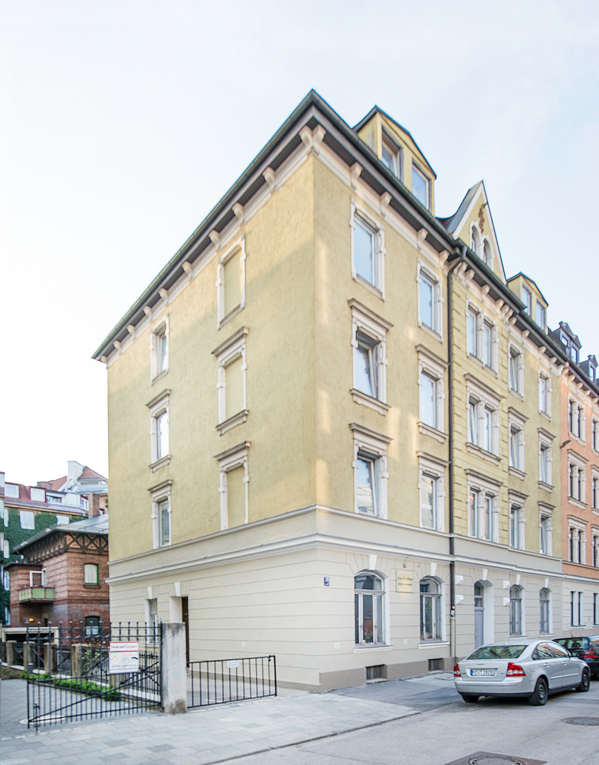 Vordergebäude