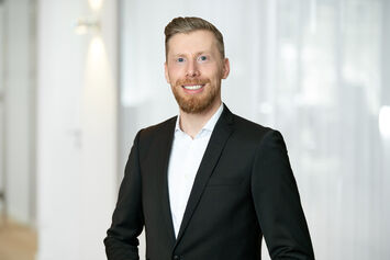 Steffen Eger, Marketing Director