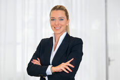 Carina Gallant, Estate agent