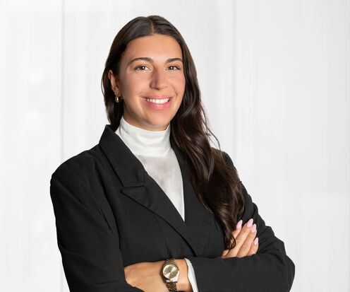Larissa Günther, Junior estate agent