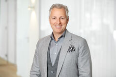Spencer Hippe, Sales Manager