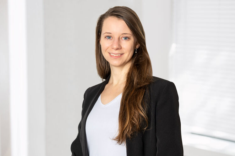 Veronika Meister, Research Assistant